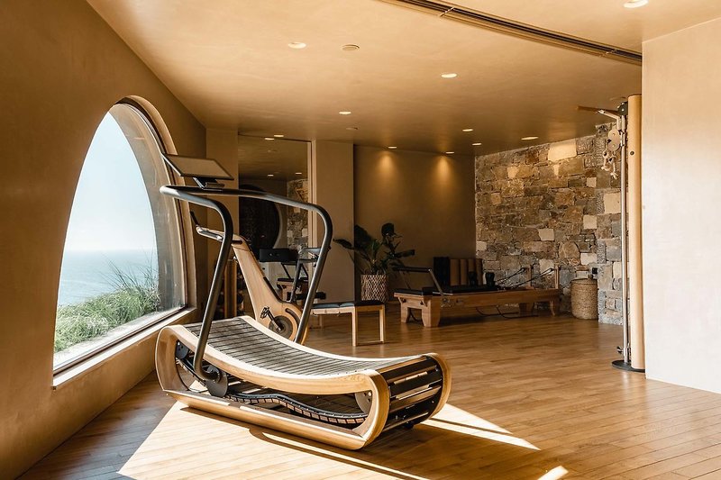 Acro Suites A Wellbeing Resort 29