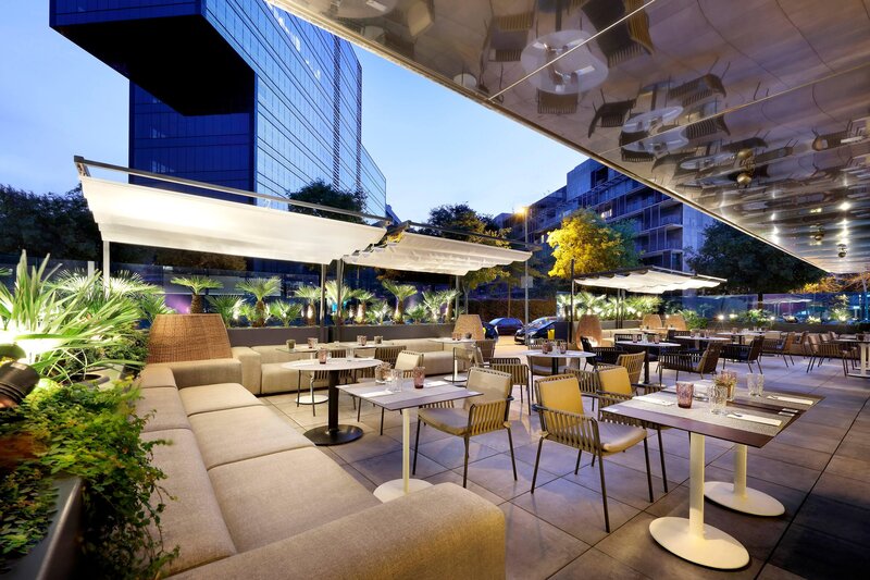 Meliá Barcelona Sky 15