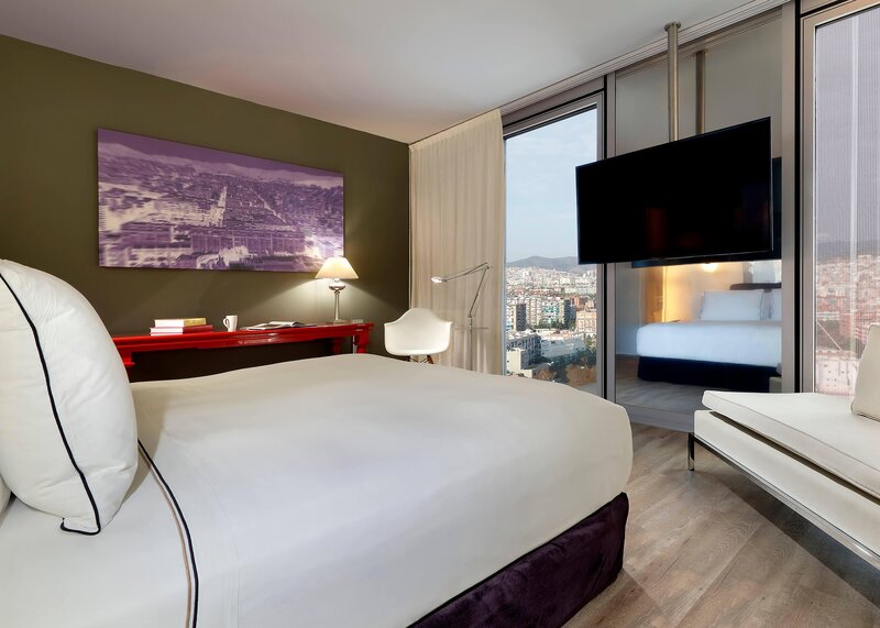 Meliá Barcelona Sky 21