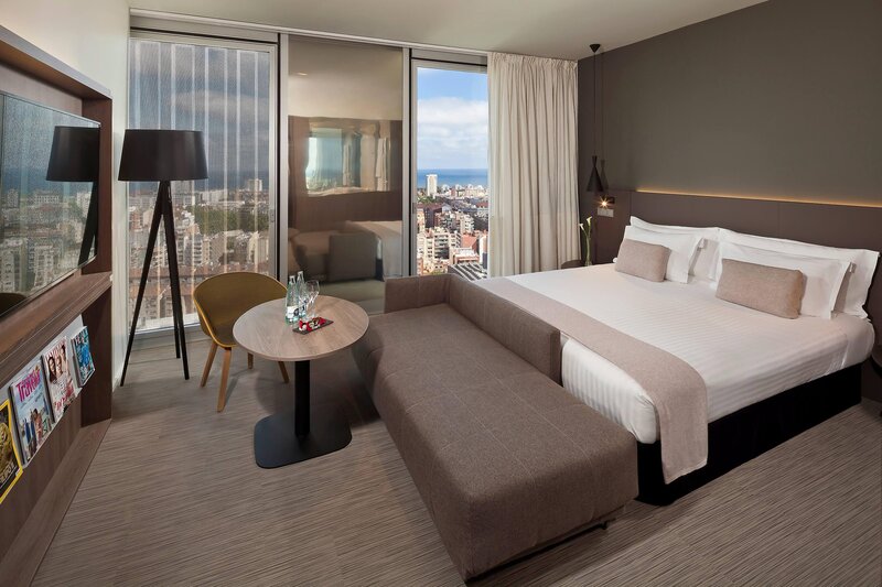 Meliá Barcelona Sky 71