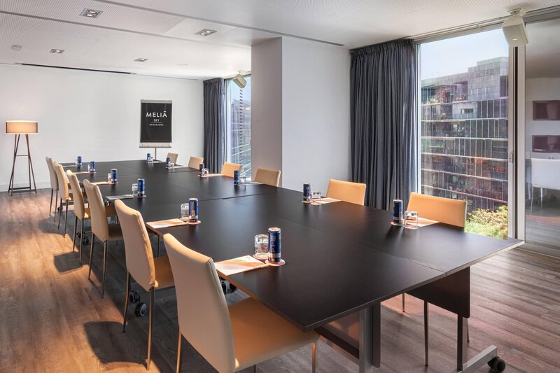Meliá Barcelona Sky 84