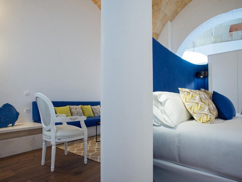 Divina Suites 15