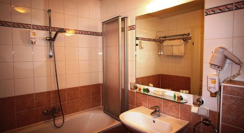 Suite Hotel 900m zur Oper 1