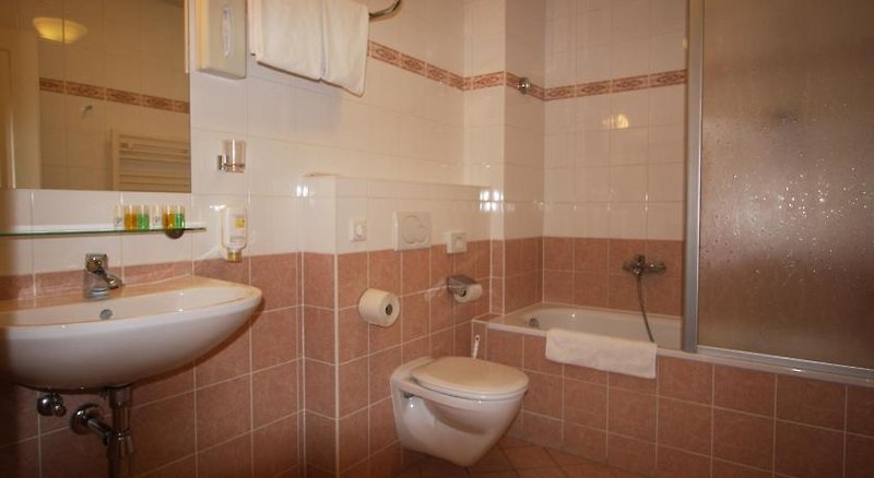 Suite Hotel 900m zur Oper 2