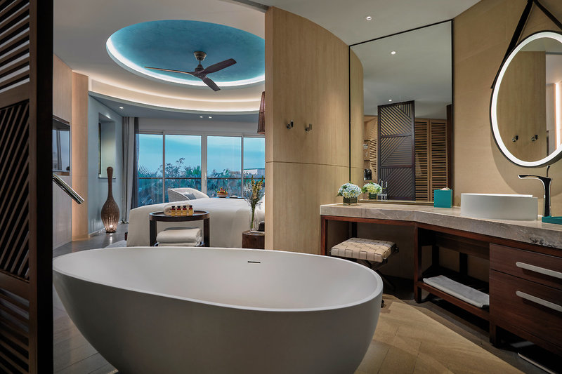 Pullman Phu Quoc Beach Resort 18