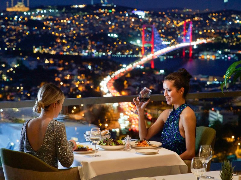 Mövenpick Hotel Istanbul Bosphorus 7