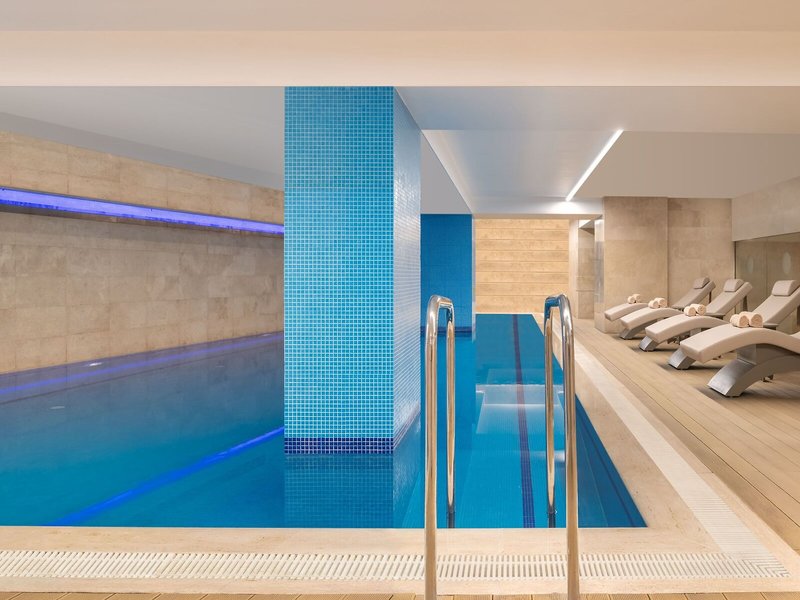 Mövenpick Hotel Istanbul Bosphorus 8