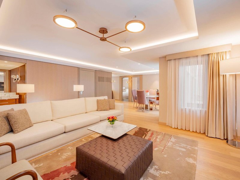 Mövenpick Hotel Istanbul Bosphorus 11