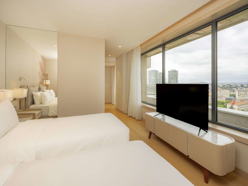 Mövenpick Hotel Istanbul Bosphorus 44