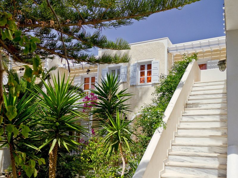 Dolphins Apartments 1