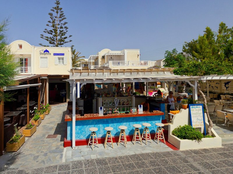 Dolphins Apartments 3