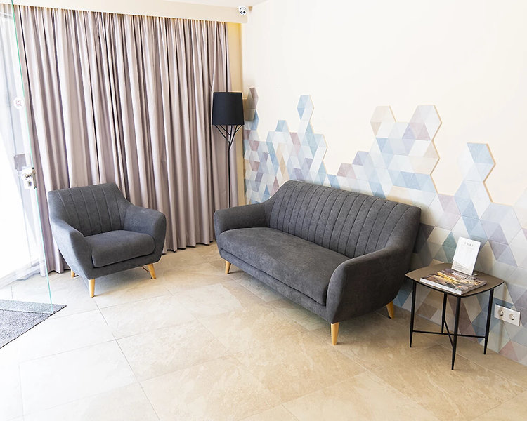 Hotel Victori 8