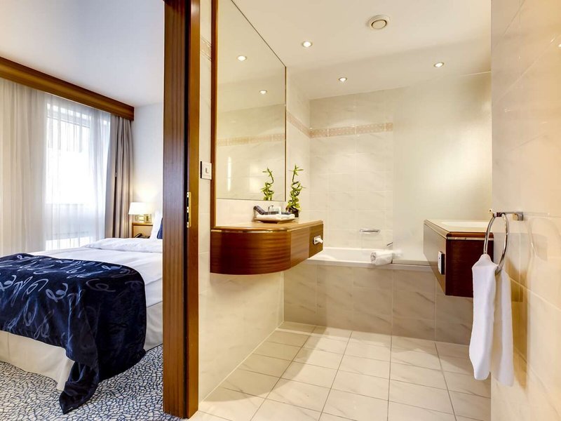 Best Western Premier Beaulac 30