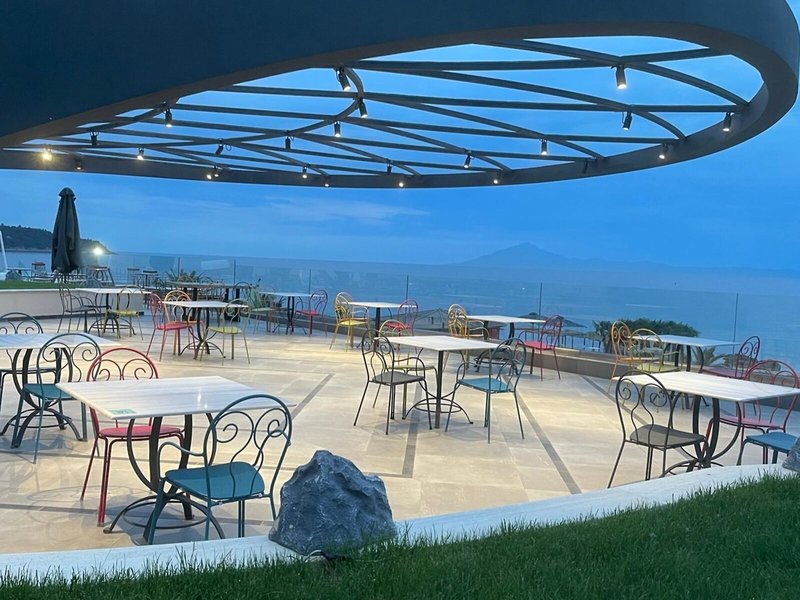 Alexandra Elegance 12