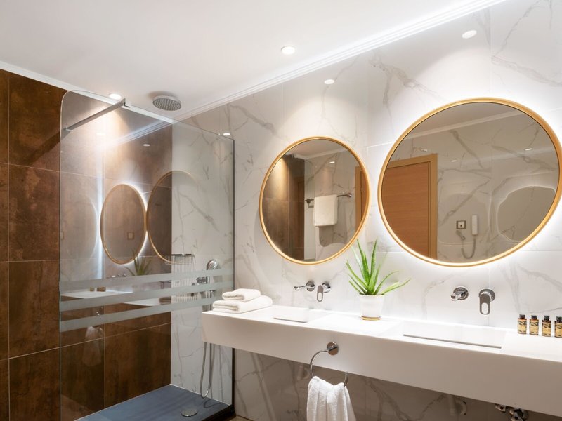 Alexandra Elegance 26