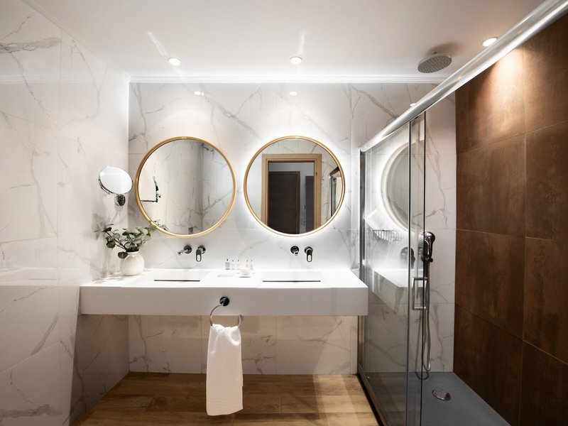 Alexandra Elegance 32