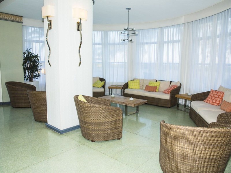 The Broadmoor Miami Beach 22