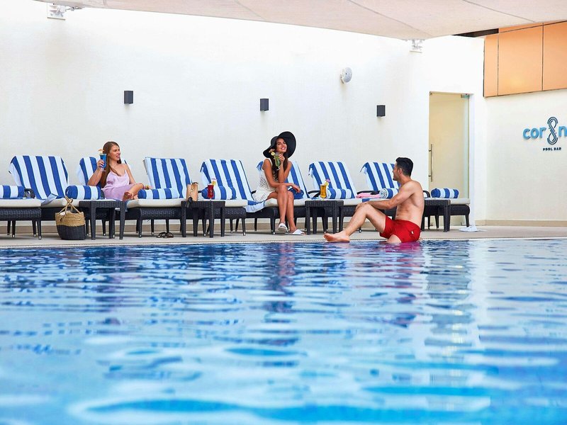 Mercure Dubai Barsha Heights Hotel Suites 4