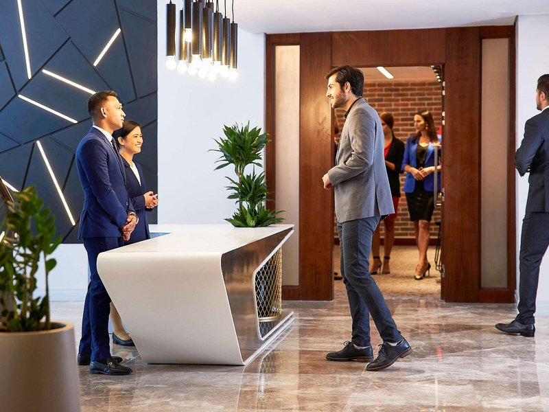 Mercure Dubai Barsha Heights Hotel Suites 8