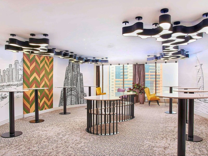 Mercure Dubai Barsha Heights Hotel Suites 9
