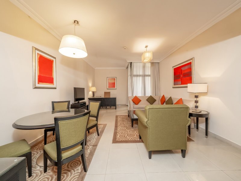 Mercure Dubai Barsha Heights Hotel Suites 19
