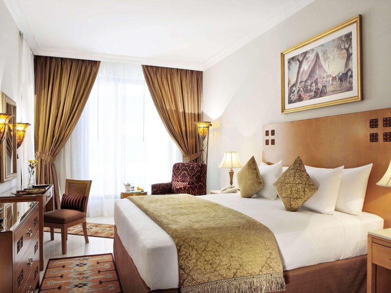 Mercure Dubai Barsha Heights Hotel Suites 30