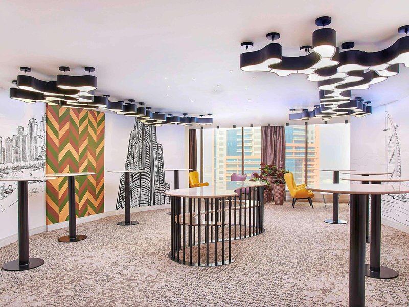Mercure Dubai Barsha Heights Hotel Apartments 9