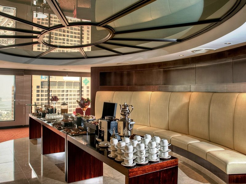 Mercure Dubai Barsha Heights Hotel Apartments 16