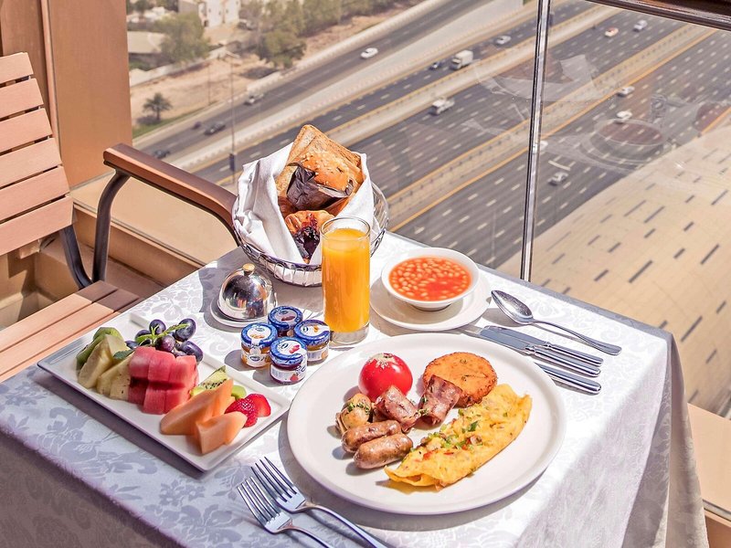 Mercure Dubai Barsha Heights Hotel Apartments 22