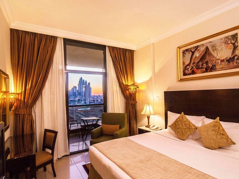 Mercure Dubai Barsha Heights Hotel Apartments 35