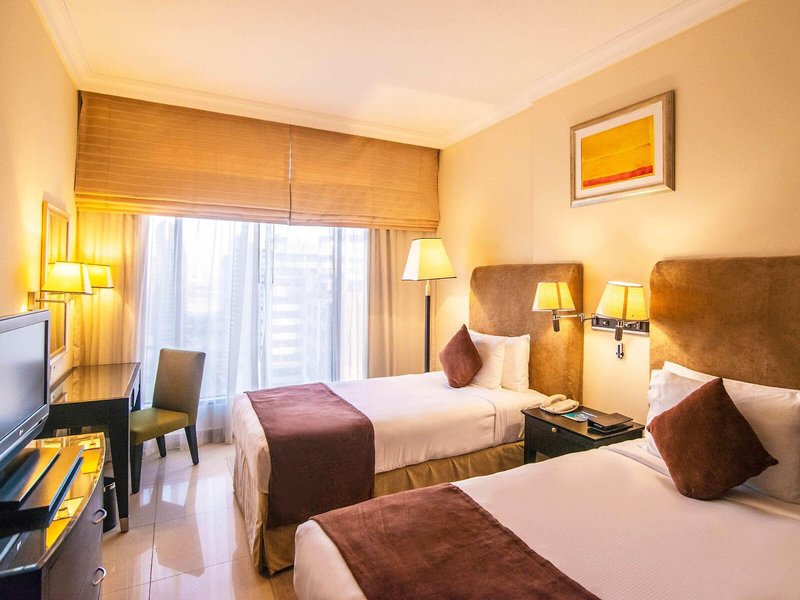 Mercure Dubai Barsha Heights Hotel Apartments 38
