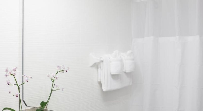 Regency Miami Airport by Sonesta 2