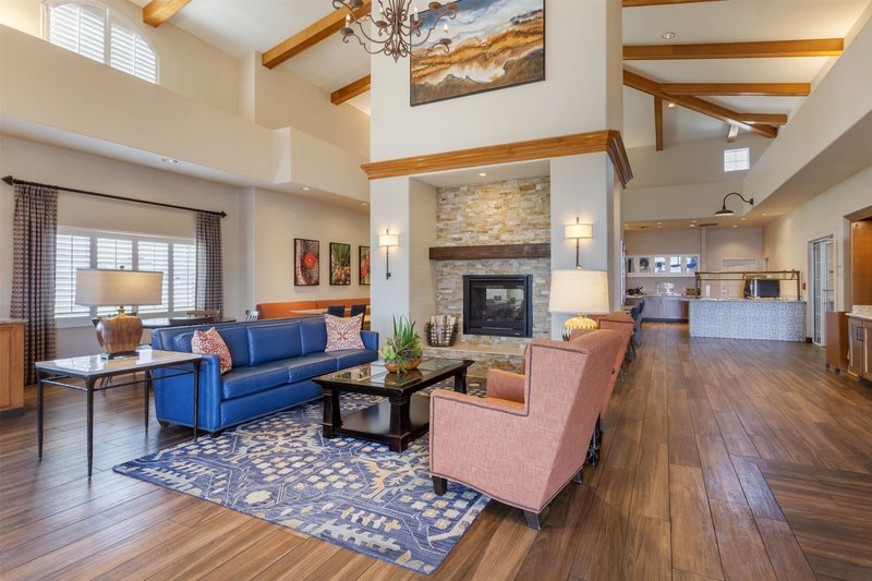 Best Western Plus A Wayfarers Inn & Suites 3 - Lounge / Lobby