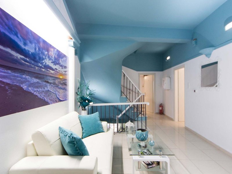 Kafieris Apartments on the cliff 4