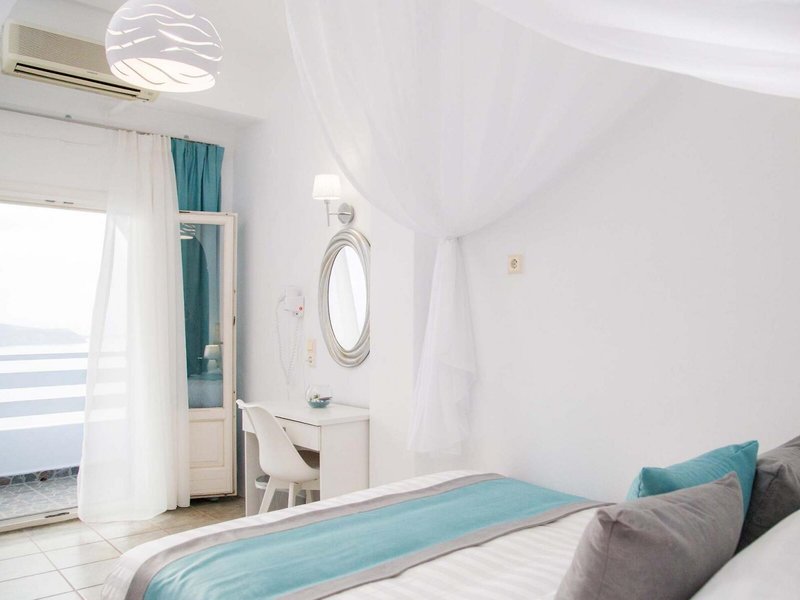 Kafieris Apartments on the cliff 10