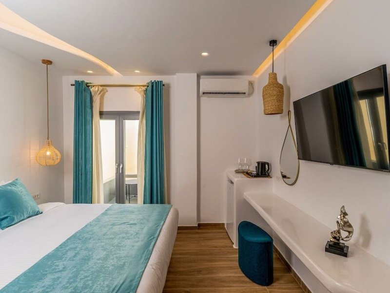 Kafieris Apartments on the cliff 16