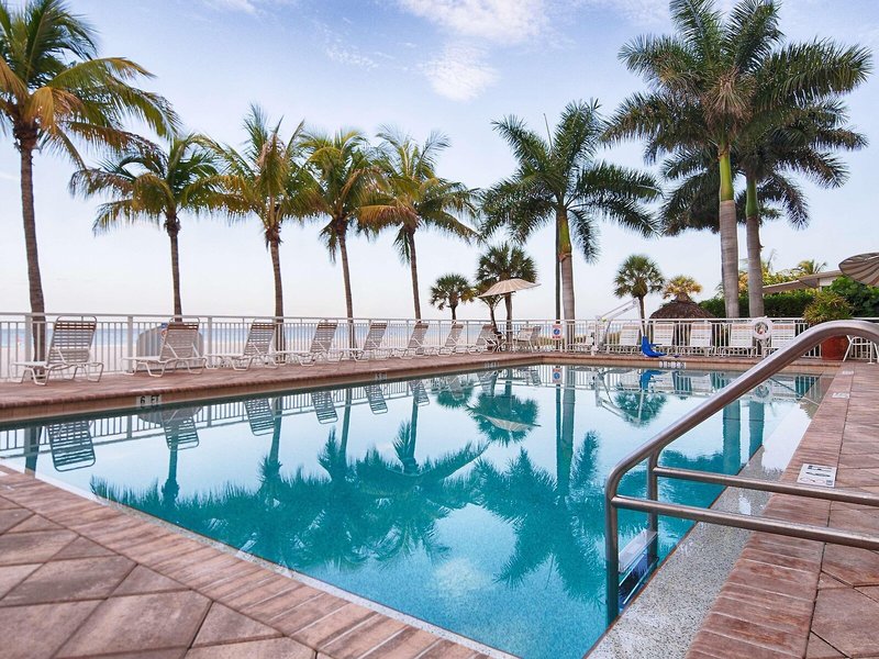 Best Western Plus Beach Resort 24