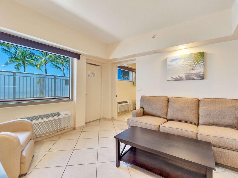 Best Western Plus Beach Resort 29