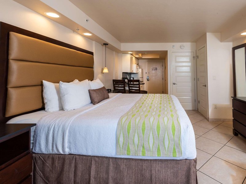 Best Western Plus Beach Resort 42