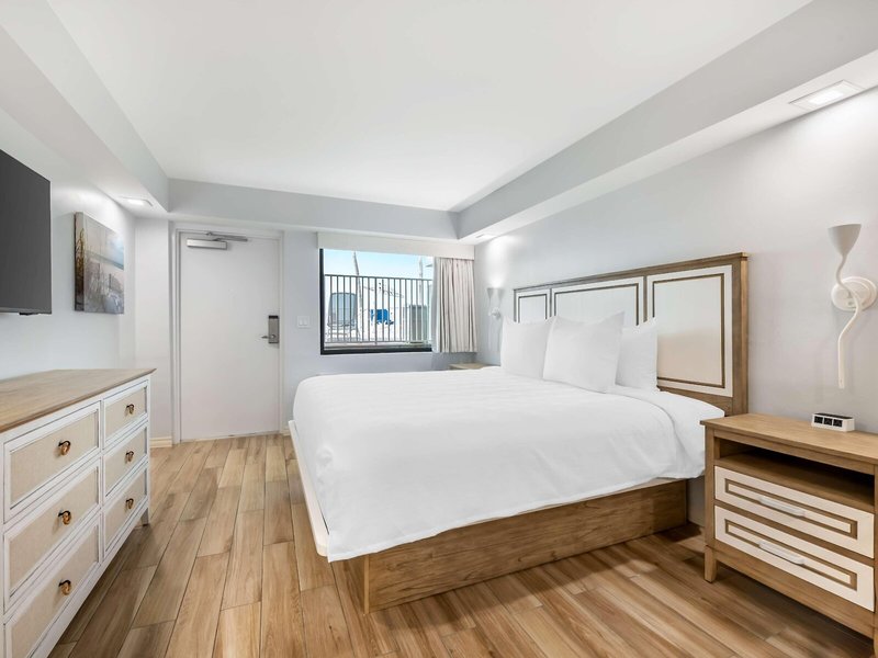 Best Western Plus Beach Resort 47