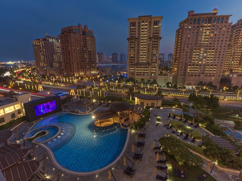 Hilton Doha The Pearl 16