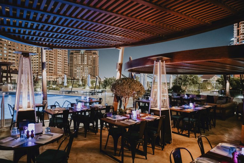 Hilton Doha The Pearl 5