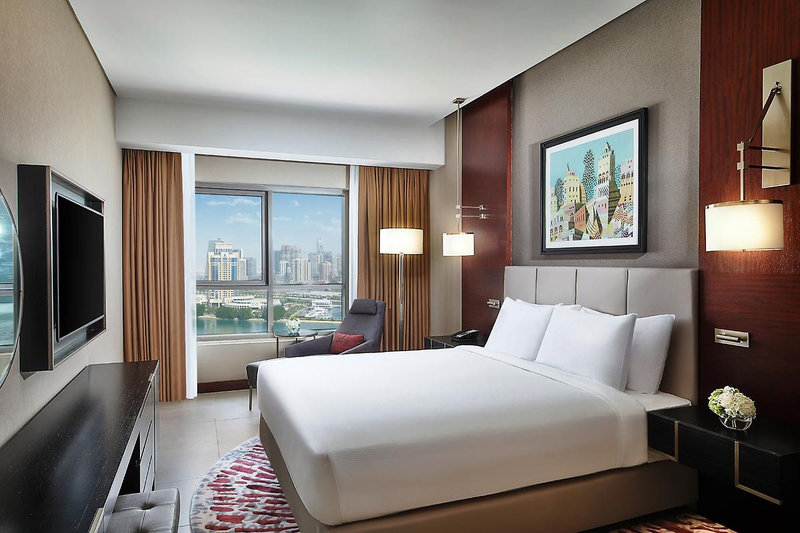 Hilton Doha The Pearl 3
