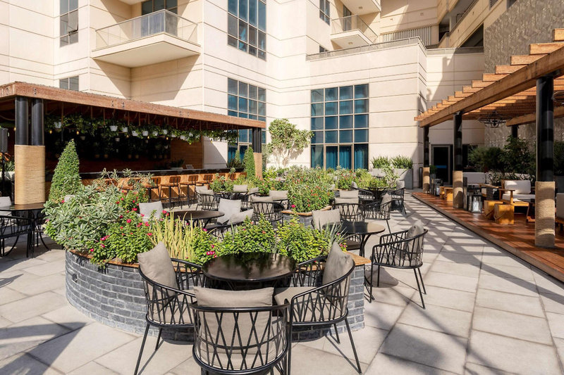 Hilton Doha The Pearl 6