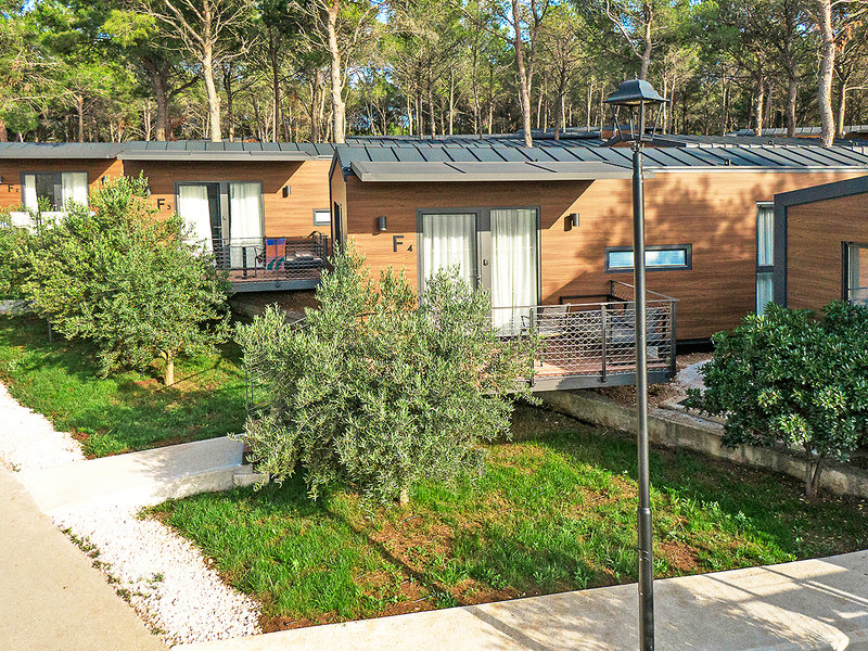 Gava Waterman Island Cottages 7