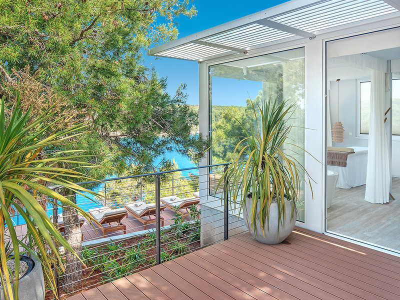 Gava Waterman Island Cottages 24