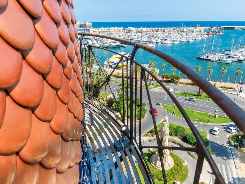 Casa Alberola Alicante, Curio Collection by Hilton 3