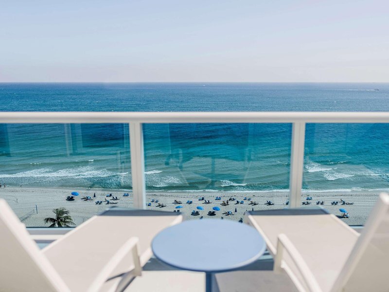 Hotel Maren Fort Lauderdale Beach, Curio Collection by Hilton 9
