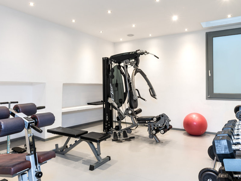 Santorini Kastelli Resort 8