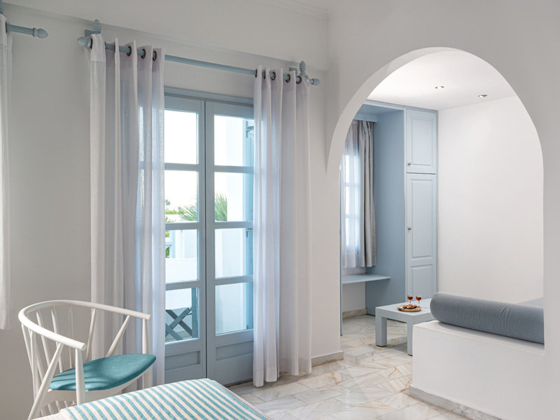 Santorini Kastelli Resort 33